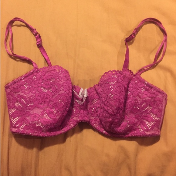 Bra NWOT - Picture 1 of 3